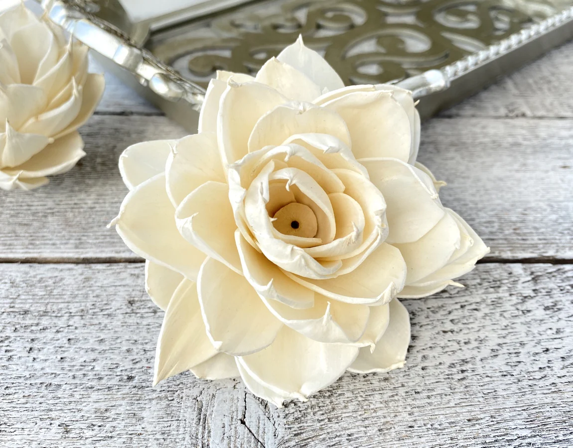 Josephine Sola Wood Flower – Handcrafted Natural Ivory Wooden Flower for Wedding, Bouquet & Home Décor